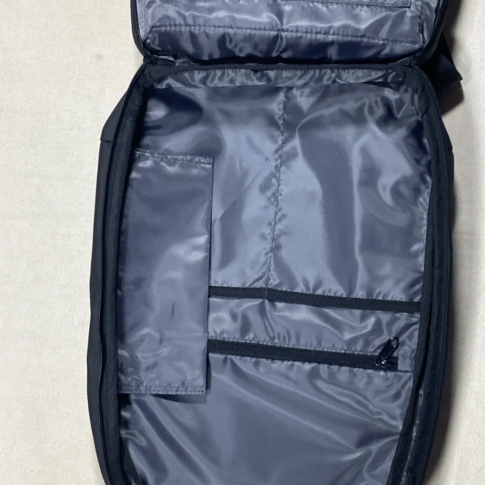 Fenruien Leisure Light Business Black Laptop Backpack Travel Bag